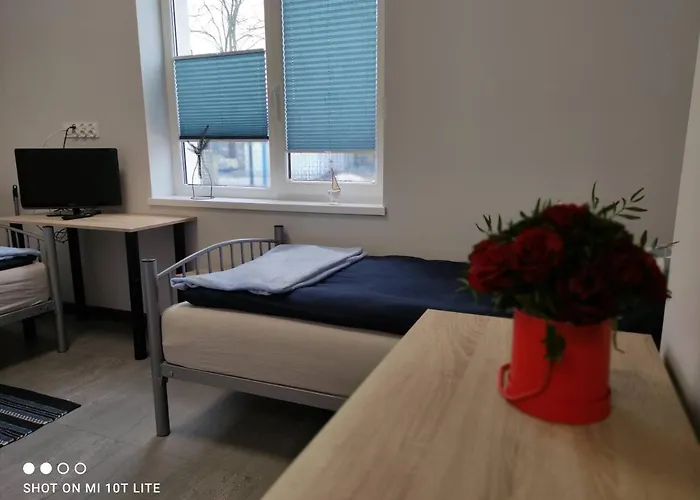 招待所 Nad Regalica 什切青