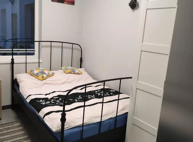 招待所 Nad Regalica 什切青