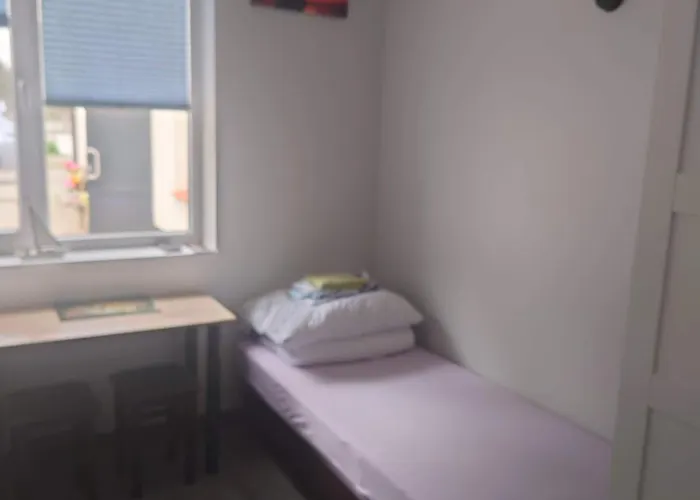 招待所 Nad Regalica 什切青