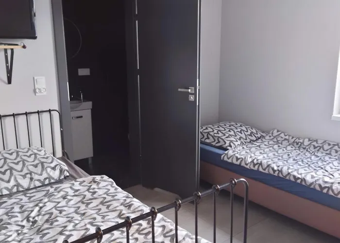 招待所 Nad Regalica